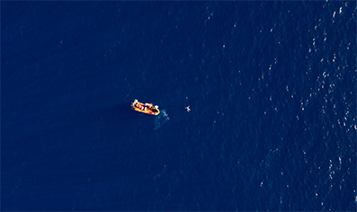 Humanitäre NGOs einzige Zeugen einer blutigen Katastrophe im zentralen Mittelmeer